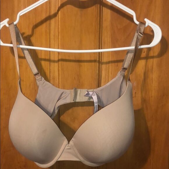Victoria secret tan lightly push up perfect shape bra Sz 38DD - Picture 1 of 5